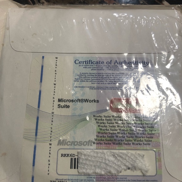 MICROSOFT WORKS SUITE 2001 SEALED WORD 2000 MONEY 2001 ENCARTA 6.0 w KEY - Picture 2 of 12